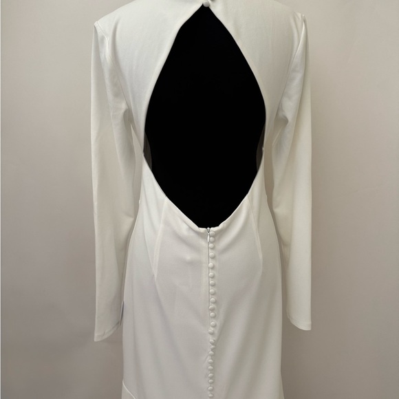 Lulus Eloquent Endearment White Long Sleeve Backless Long Maxi Dress, L, NWT - Picture 10 of 16